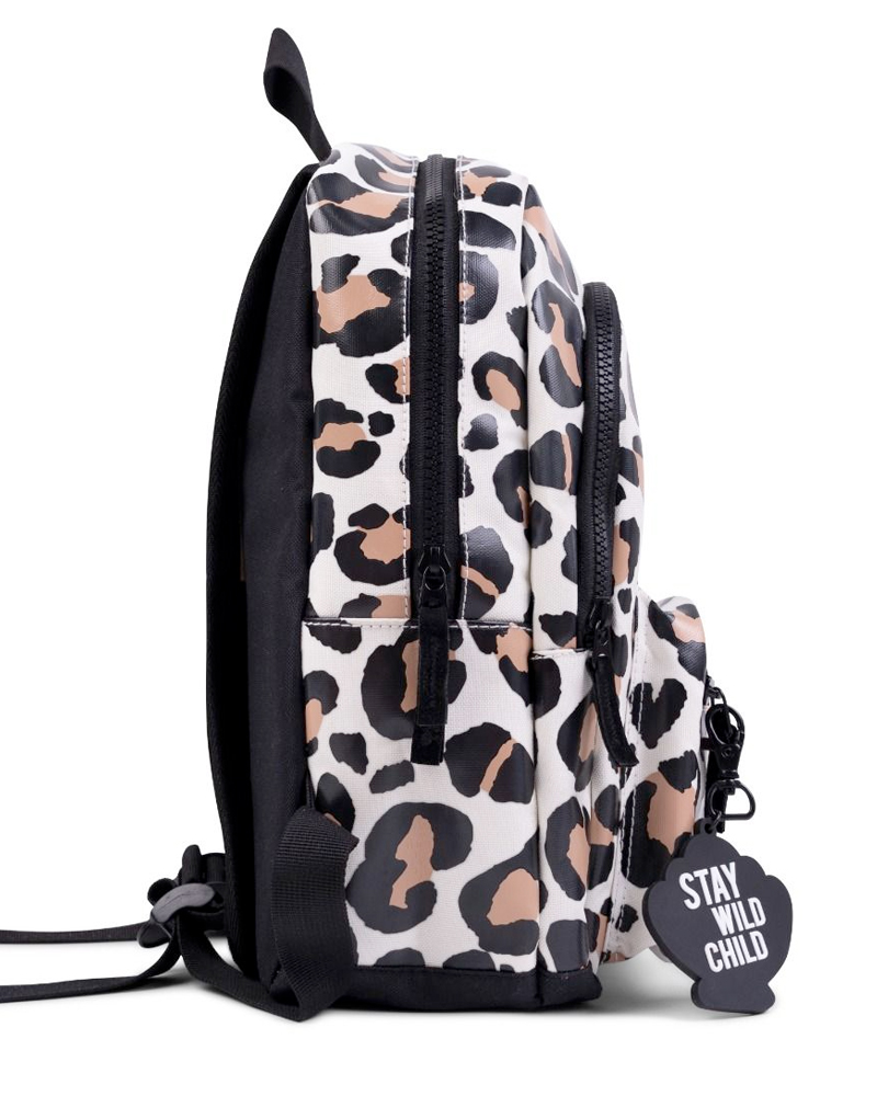 Little legends backpack s leopard shark 02